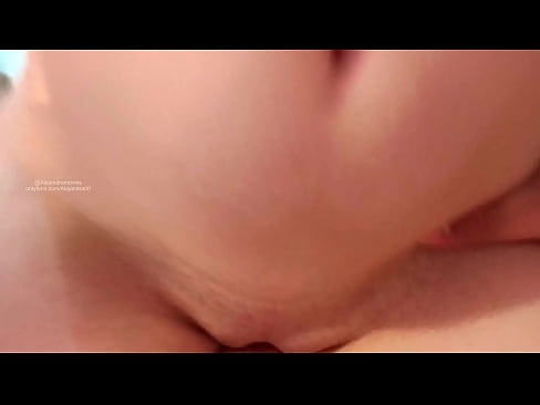 ❤️ Opamning xonasida uxlab yotib, men shunday uyg'ondim ❤️ Anal video uz.thebestfetishsites.ru ❌